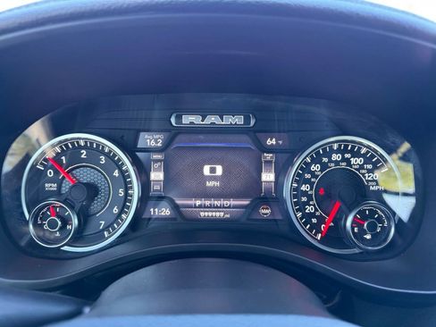 Used 2024 RAM 1500 Laramie AWD/4WD image 21