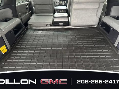 Used 2015 Toyota Sequoia Platinum AWD/4WD image 16