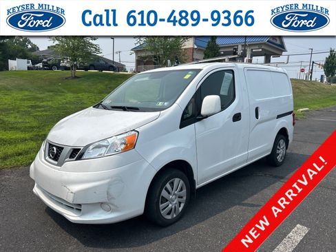 Used 2021 Nissan NV200 SV FWD image 1