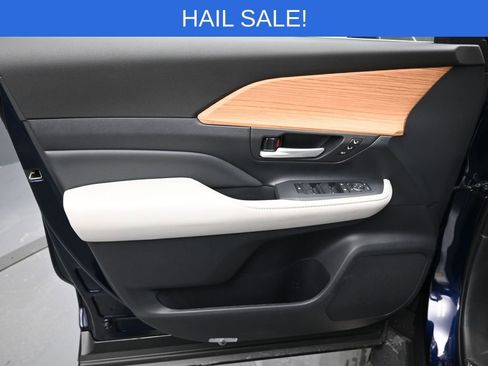 Certified 2026 Toyota Grand Highlander Limited image 11
