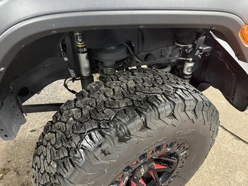 Used 2024 Jeep Wrangler Willys image 9