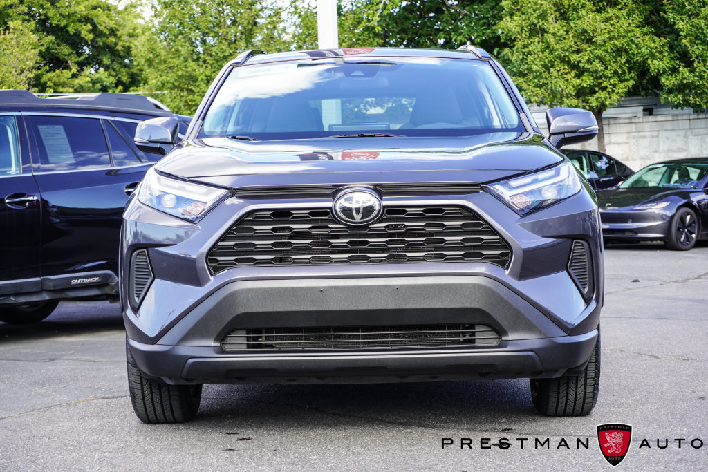 Used 2022 Toyota RAV4 XLE w/ Convenience Package AWD/4WD image 17