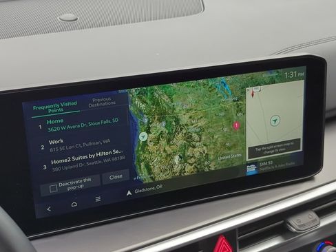 Used 2024 Kia Sorento S image 18