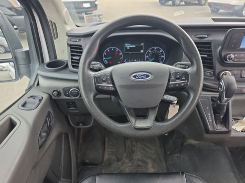 Certified 2023 Ford Transit 250 Medium Roof AWD image 24