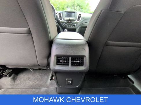 Used 2021 Chevrolet Equinox LT AWD/4WD image 21