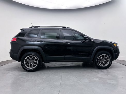 Used 2022 Jeep Cherokee Trailhawk w/ Comfort/Convenience Group image 35