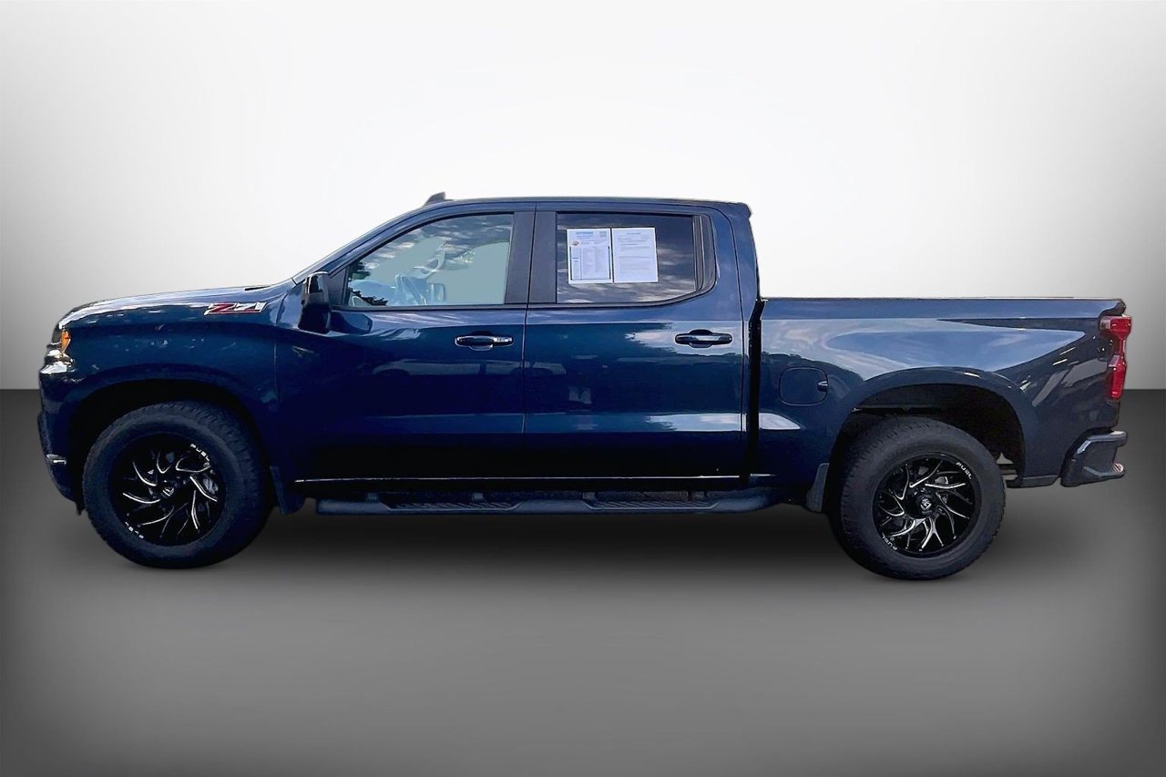 Used 2022 Chevrolet Silverado 1500 RST w/ Z71 Off-Road Package AWD/4WD image 5