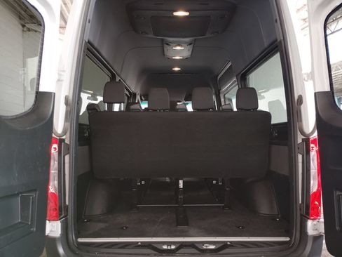 Used 2024 Mercedes-Benz Sprinter 2500 image 16