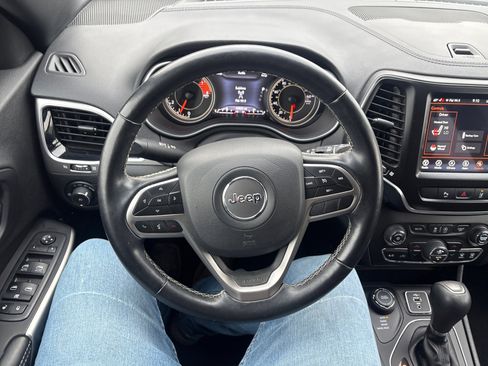 Used 2021 Jeep Cherokee Latitude Lux 80th Anniv w/ Quick Order Package 26U 80TH image 14