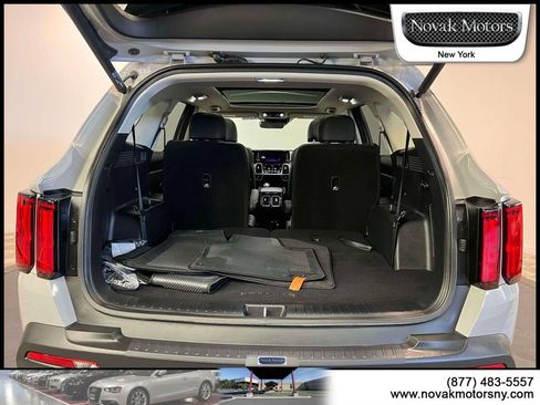 Used 2023 Kia Sorento SX Prestige AWD/4WD image 12