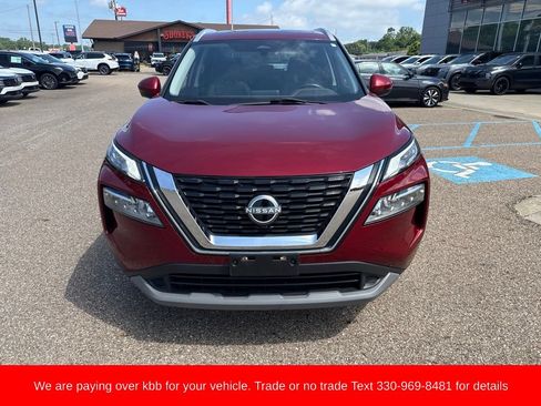 Used 2022 Nissan Rogue SV AWD/4WD image 2