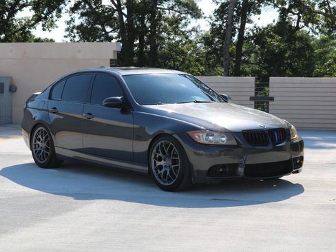 Used 2007 BMW 328i Sedan RWD image 4
