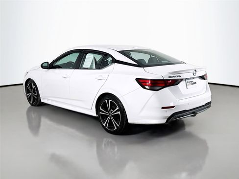 Used 2020 Nissan Sentra SR FWD image 7