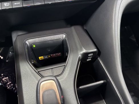 Used 2023 Toyota Crown XLE image 22