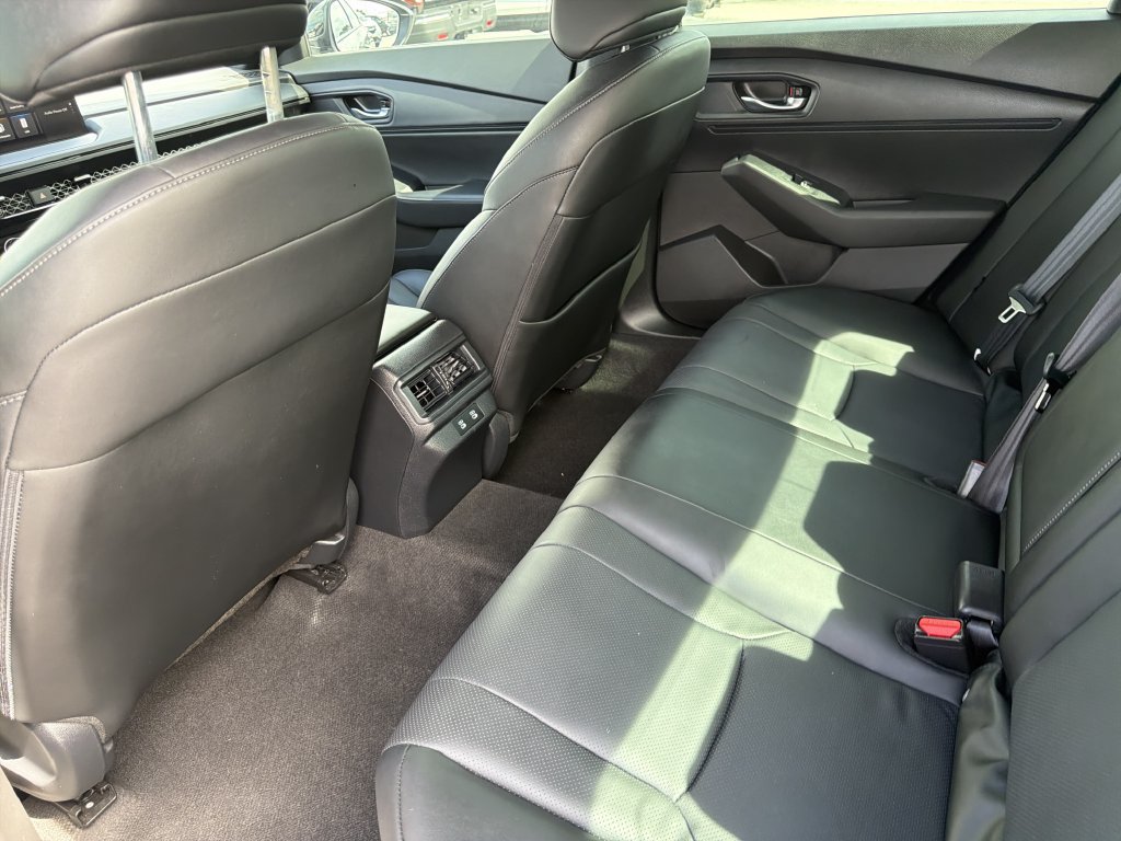 Used 2025 Honda Accord Sport image 16
