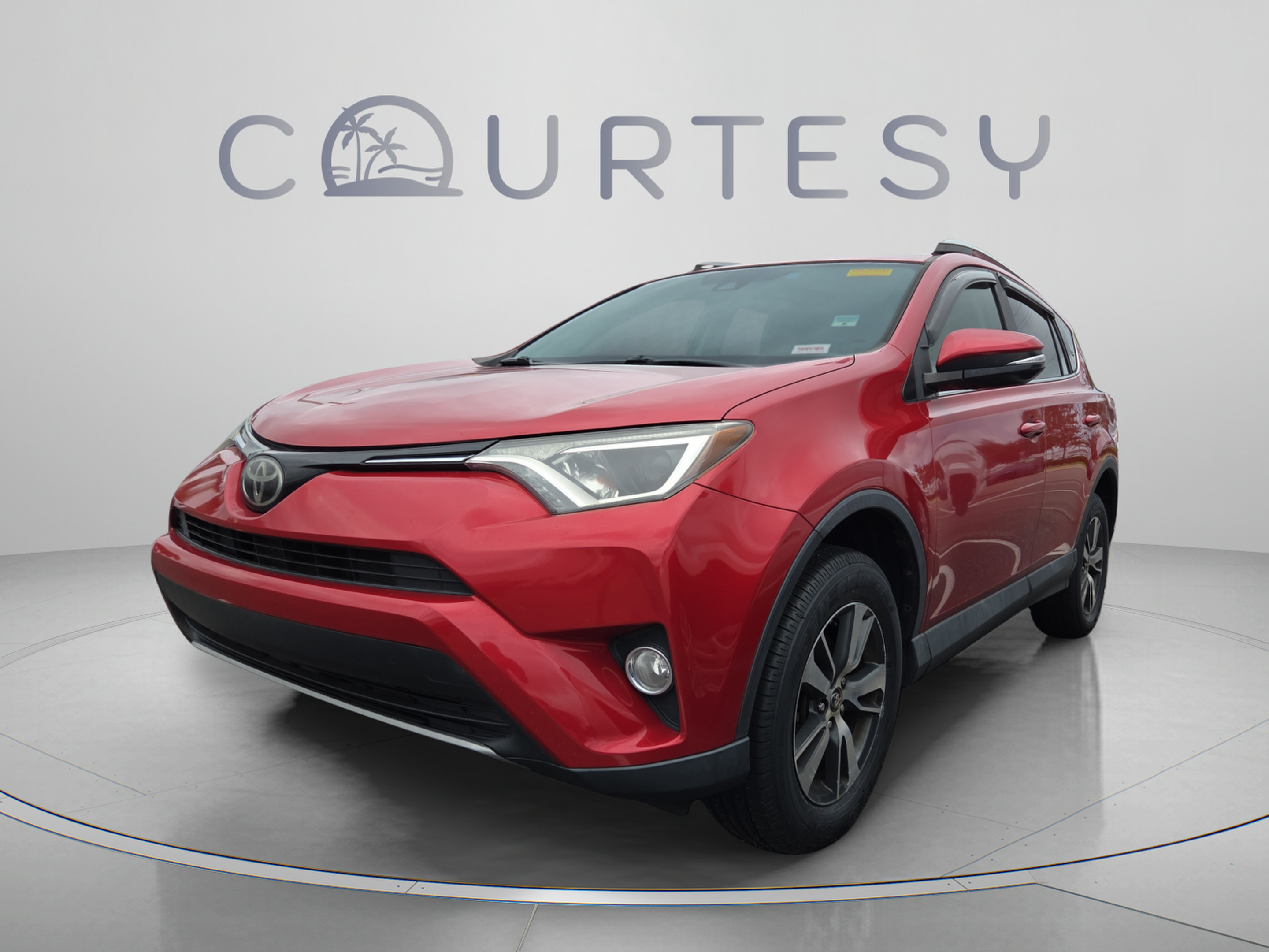 Used 2017 Toyota RAV4 XLE w/ Plus Special Value Package FWD image 1