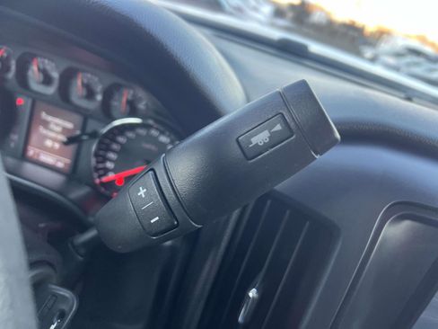 Used 2016 GMC Sierra 2500 4x4 Crew Cab w/ Sierra Convenience Package image 28