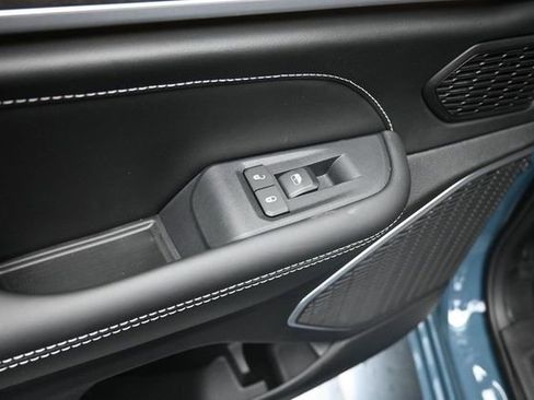 New 2026 Jeep Grand Cherokee Limited AWD/4WD image 35