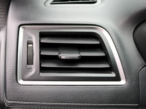 Used 2019 Subaru Legacy 2.5i Premium image 19