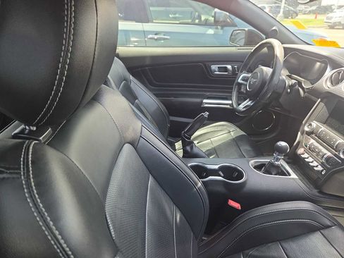Used 2018 Ford Mustang Premium w/ Ecoboost Performance Package RWD image 11