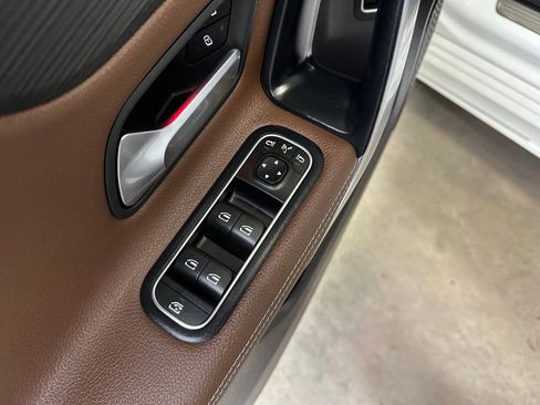 Used 2022 Mercedes-Benz A 220 4MATIC image 9
