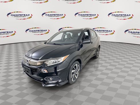 Used 2019 Honda HR-V Sport image 4