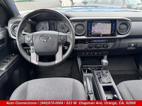 Used 2017 Toyota Tacoma TRD Off-Road RWD image 12