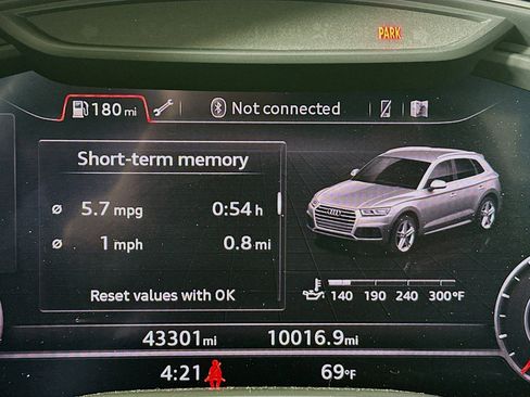 Used 2019 Audi Q5 2.0T Premium Plus w/ Premium Plus Package image 18