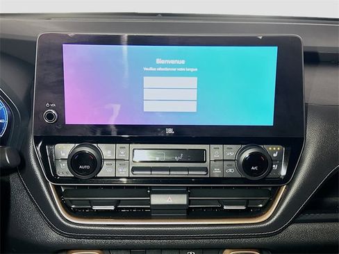 Used 2024 Toyota Grand Highlander AWD Hybrid image 12