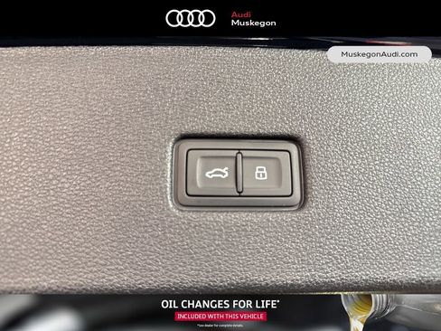 New 2026 Audi Q8 Premium Plus image 30