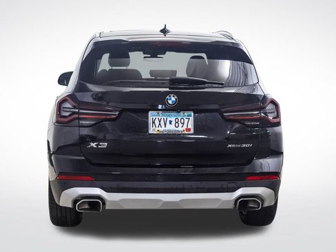 Used 2024 BMW X3 xDrive30i w/ Premium Package AWD/4WD image 4