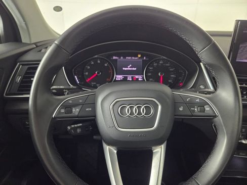 Used 2023 Audi Q5 2.0T Premium w/ Convenience Package AWD/4WD image 16