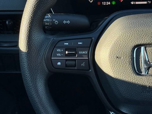 Used 2025 Honda CR-V EX image 22