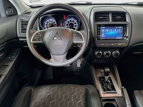 Used 2024 Mitsubishi Outlander Sport ES AWD/4WD image 22