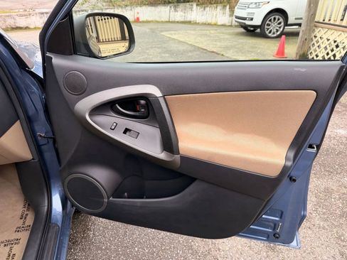 Used 2010 Toyota RAV4 4WD image 21