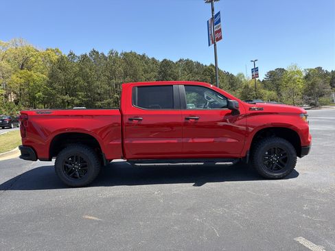 New 2026 Chevrolet Silverado 1500 Custom Trail Boss image 4