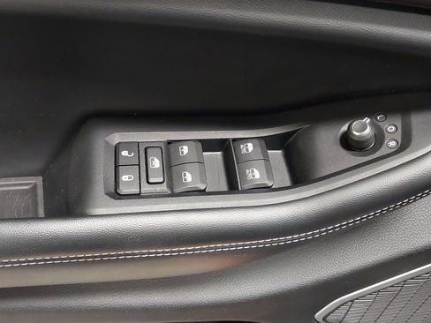 Used 2022 Jeep Grand Cherokee L Laredo AWD/4WD image 25