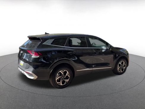 Used 2025 Kia Sportage LX AWD/4WD image 15
