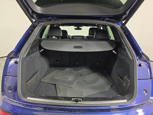 Used 2020 Audi SQ5 Prestige AWD/4WD image 12