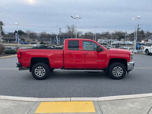 Used 2017 Chevrolet Silverado 2500 LT w/ LT Fleet Convenience Package image 7