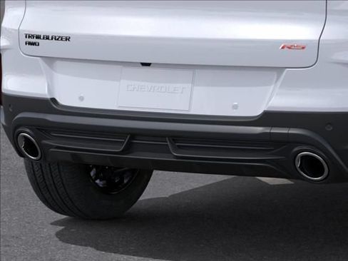 New 2026 Chevrolet TrailBlazer RS w/ Convenience Package AWD/4WD image 17