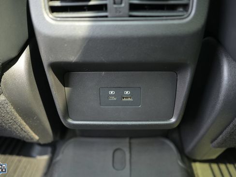 Used 2023 Nissan Rogue SV w/ SV Premium B Package AWD/4WD image 4