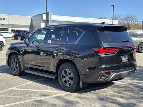 New 2025 Lexus LX 700h Overtrail image 7