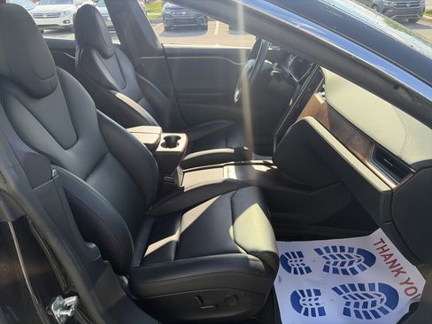 Used 2018 Tesla Model S 75D image 35