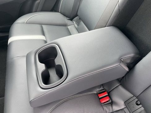 Used 2025 Toyota Camry SE image 51