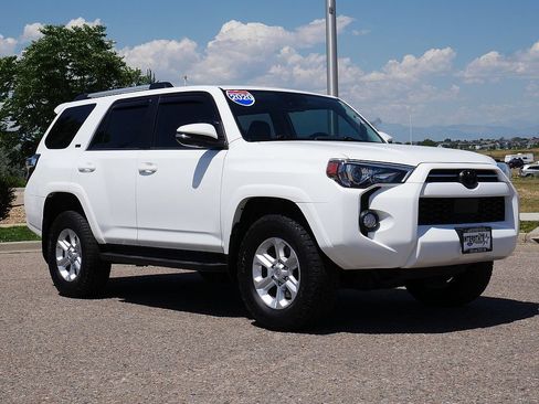 Used 2020 Toyota 4Runner SR5 Premium w/ Moonroof Package AWD/4WD image 7
