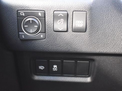 Used 2016 Lexus GX 460 4WD 4DR w/ Premium Package image 14