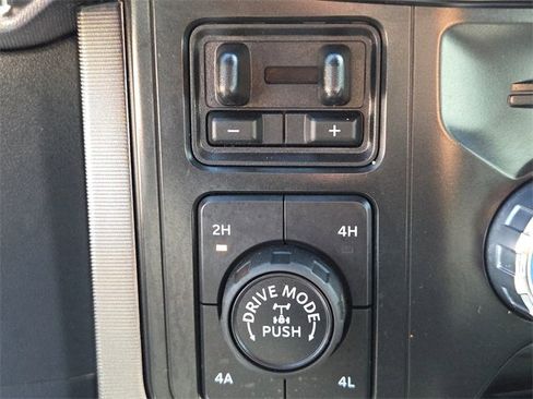 Certified 2023 Ford F150 Platinum w/ Equipment Group 701A High image 25