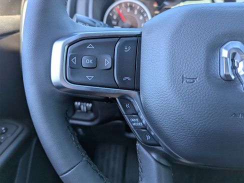 New 2026 RAM 1500 4x4 Crew Cab image 19