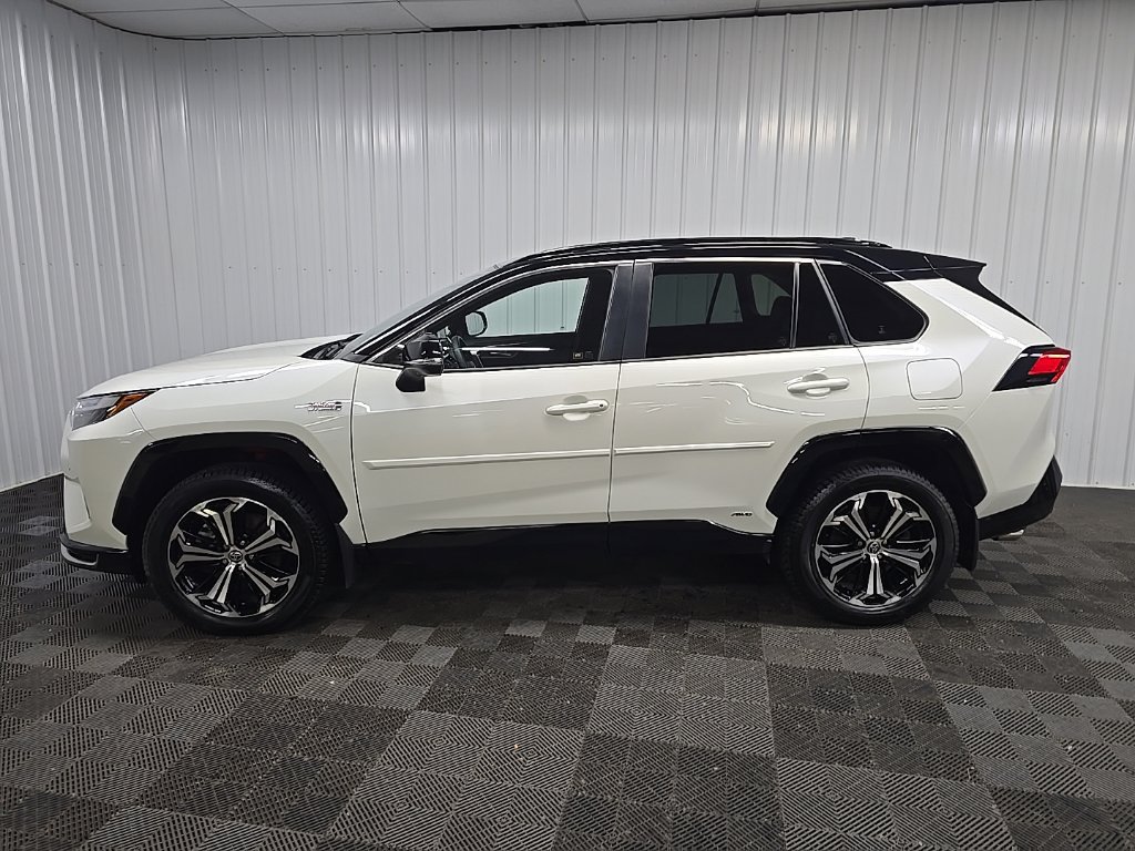 Used 2022 Toyota RAV4 XSE w/ Premium Package AWD/4WD image 5